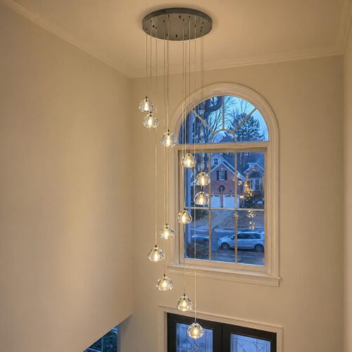 6-light black farmhouse chandelier, no assembly required. Suitable for dining room, kitchen, entryway.